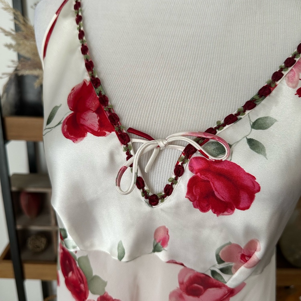 Vintage red rose satin silky 3 piece lingerie set - Picture 6 of 14